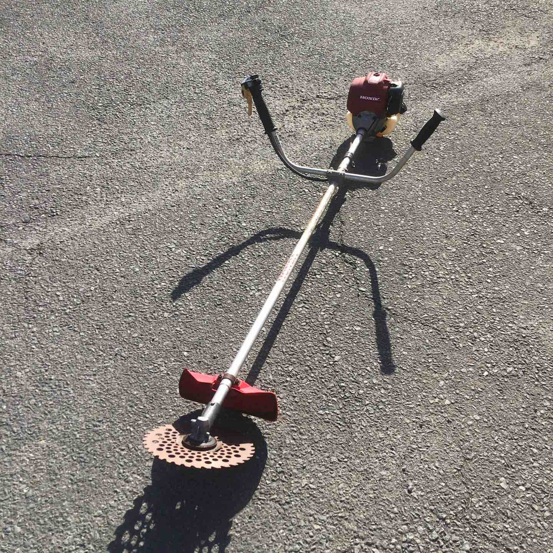 【現状品 / 店頭受取り限定】 ホンダ/HONDA 4ストロークエンジン草刈り機 UMK425H 【鴻巣店】