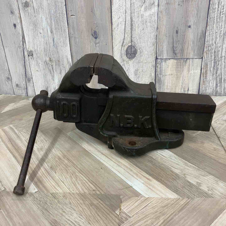 ◇NBK(ナベヤ) リードバイス 万力 100mm【八潮店】