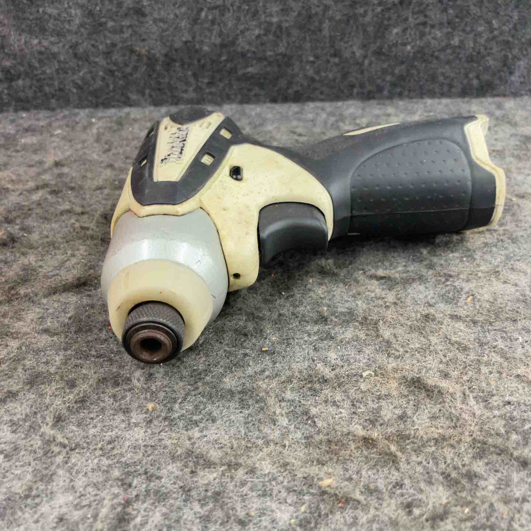 ☆マキタ(makita) コードレスインパクトドライバ TD090DZW【鴻巣店】
