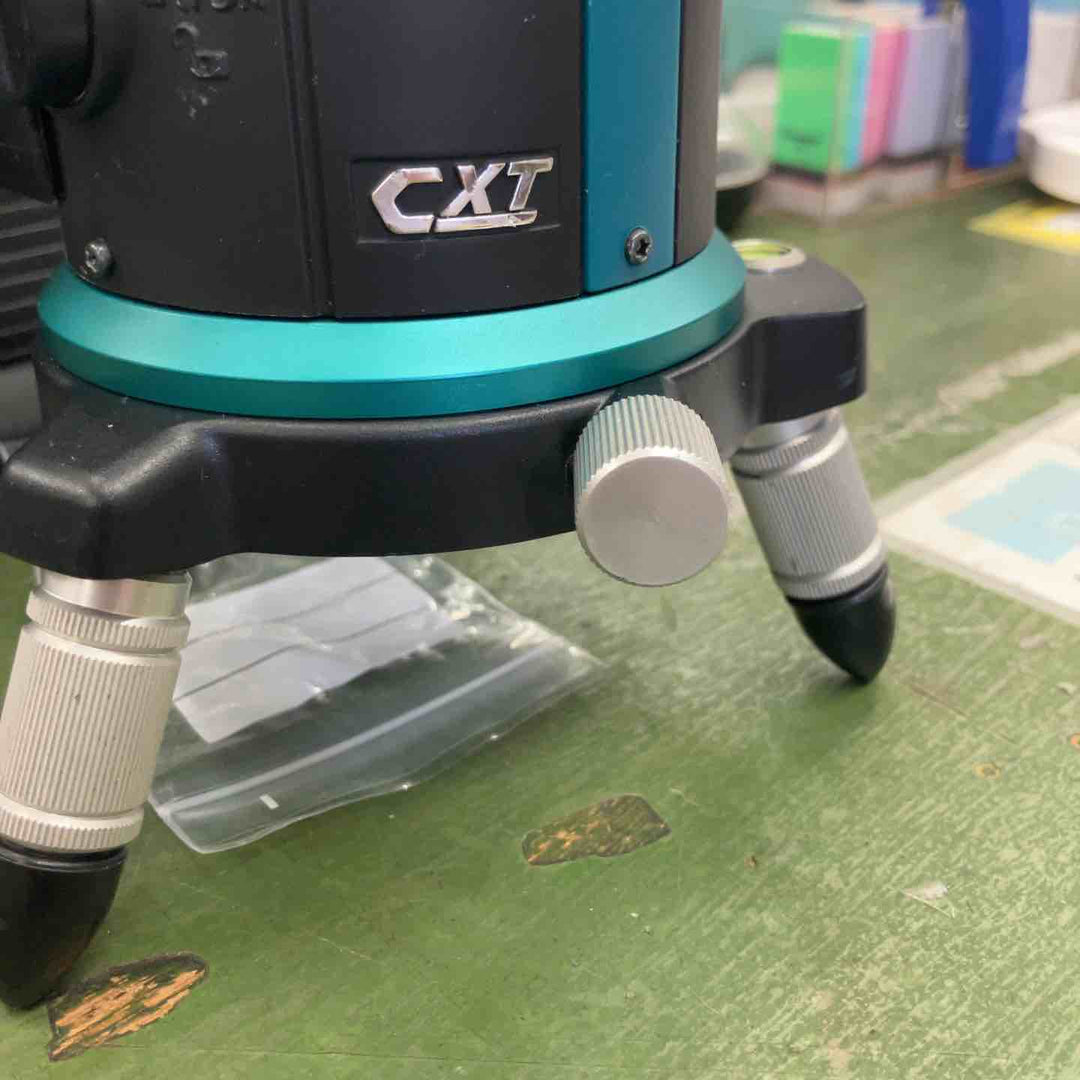 【ジャンク品・低価格スタート】 マキタ 10.8V 充電式レーザ墨出し器 SK505GD 本体のみ 【桶川店】