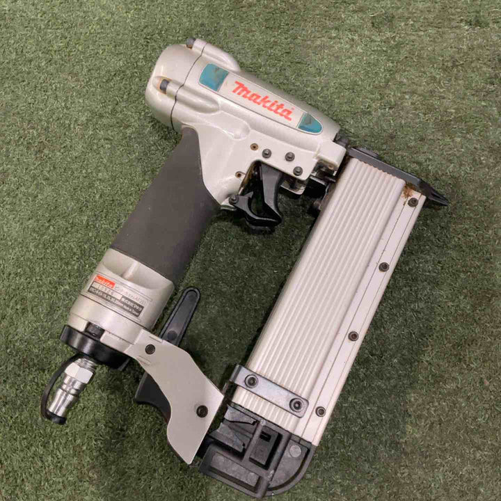 ★マキタ(makita) 常圧ピンネイラ AF351 動作確認済【川口店】