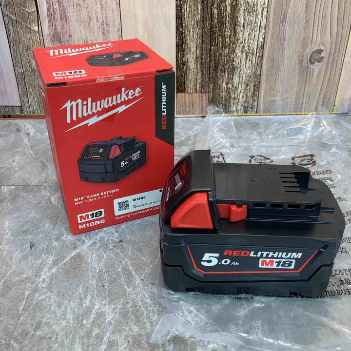 ◇Milwaukee ミルウォーキー 18Vバッテリー M18B5JP【八潮店】