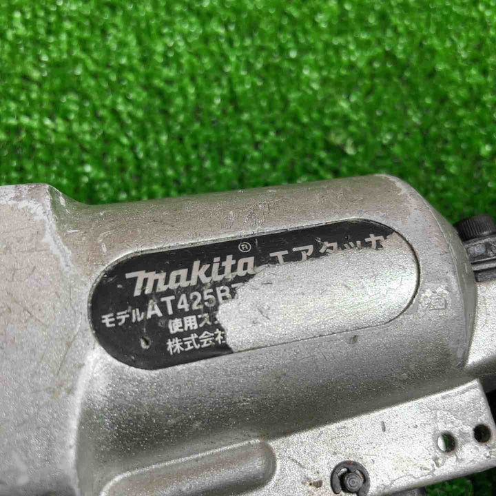 マキタ(makita) 4mm常圧エアタッカ AT425BZK【桶川店】