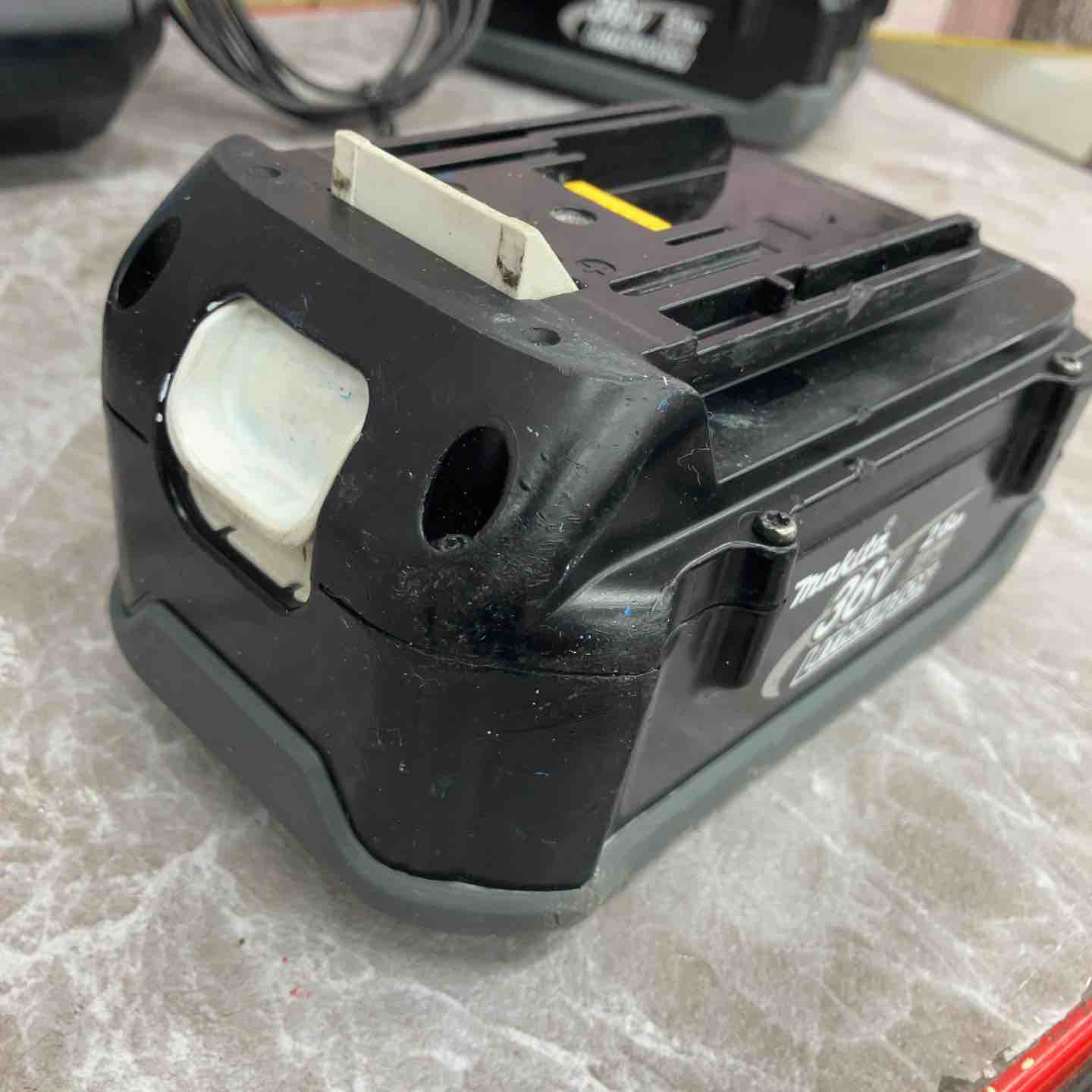 マキタ DC36RA BL3626 充電器 バッテリー2付き【八潮店】 – アクト