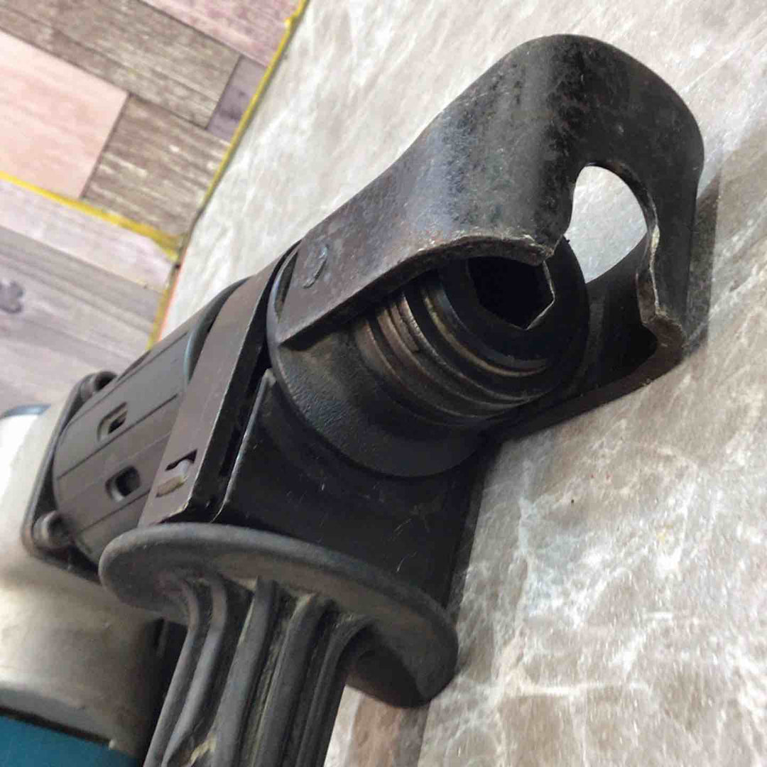 ★マキタ(makita) 電動ハンマ HM0810【八潮店】
