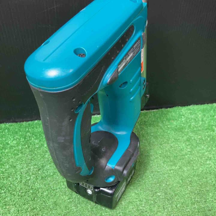 ☆マキタ(makita) コードレスタッカ ST420DZK ◇バッテリー1個付き♪【岩槻店】