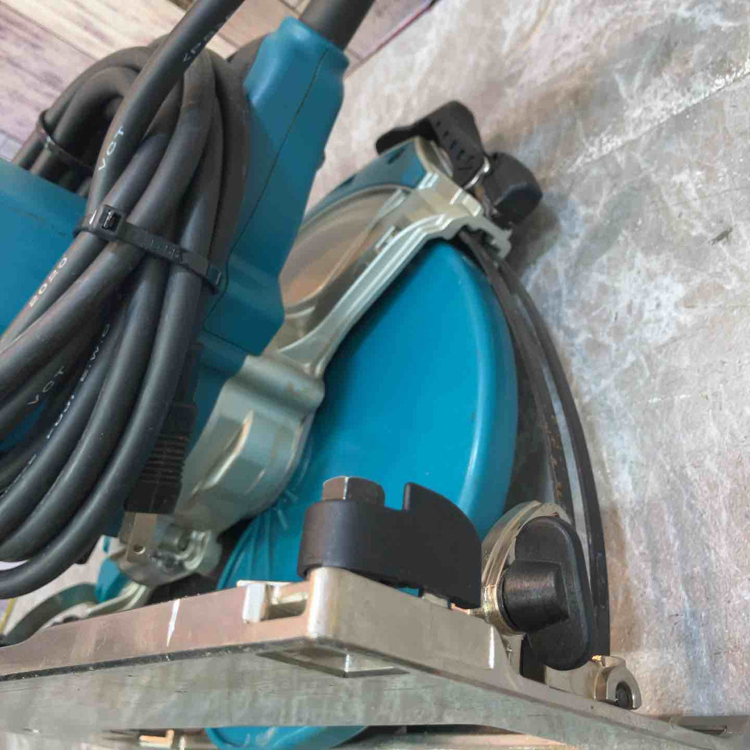 ★マキタ(makita) 190mm丸のこ 5837BA【八潮店】