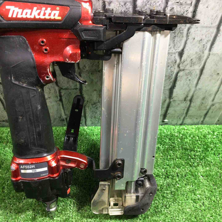 ★マキタ(makita) 高圧フィニッシュネイラ AF552H【川口店】