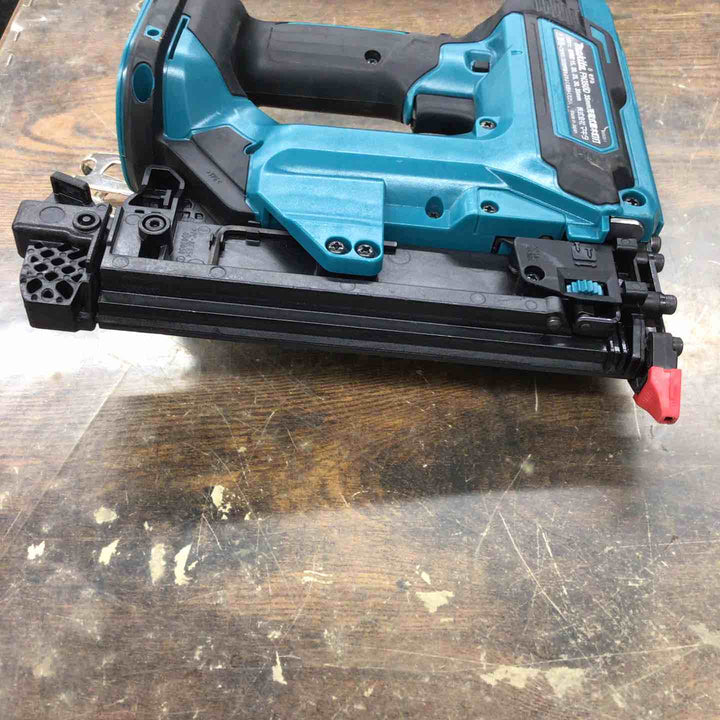 ◇マキタ 充電式35mm面木釘打ち機 FN350DZ【戸田店】