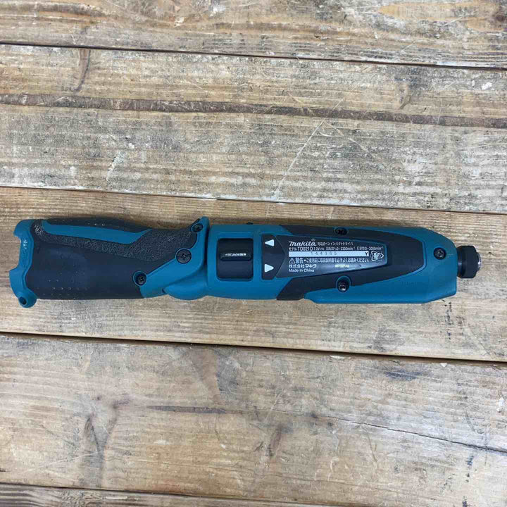 マキタ(makita) 充電式ペンインパクトドライバ TD021DS 【東大和店】