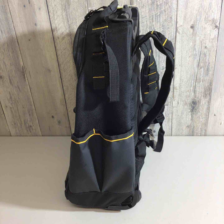 【美品】デウォルト(DEWALT) 防水仕様 キャスター付き バックパック リュック 黄色 イエロー【戸田店】