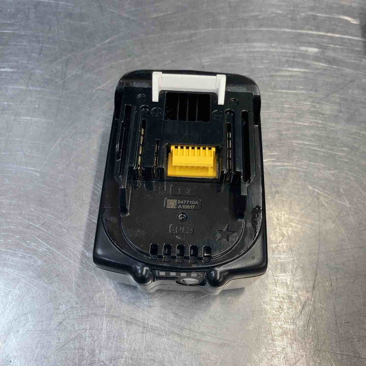 【中古品】 マキタ 充電式35mm面木釘打ち機 FN350DZ 18V バッテリー1個付属 釘打ち ネイル 【東大和店】