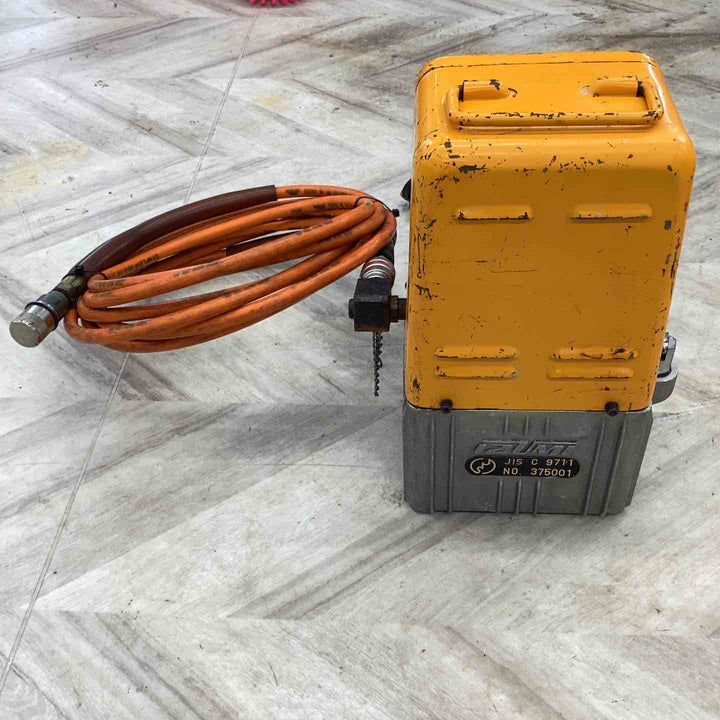 ◇泉精器(IZUMI) 電動リモコン式油圧ポンプ R14E-F【越谷店】