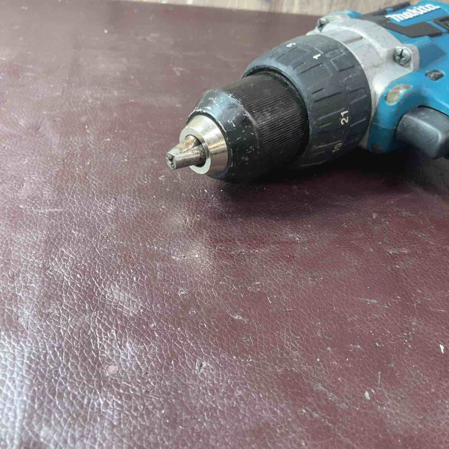 【中古品】マキタ(makita) コードレス振動ドリルドライバー HP481DZ【東大和店】 中古品】マキタ(makita) コードレス振動ドリルドライバー HP481DZ
