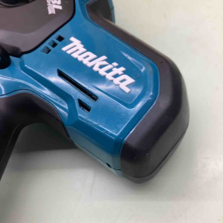 ★マキタ(makita) コードレスチェーンソー MUC150DZ【越谷店】