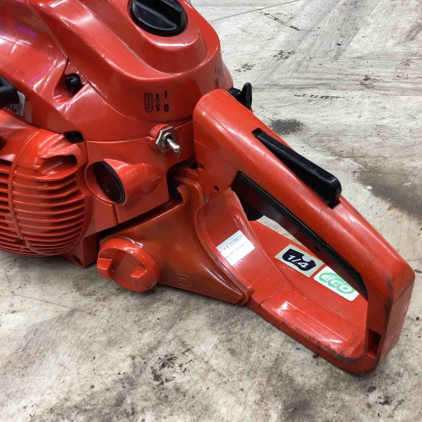 ◇新ダイワ(shindaiwa) エンジンチェーンソー E2038SR【越谷店