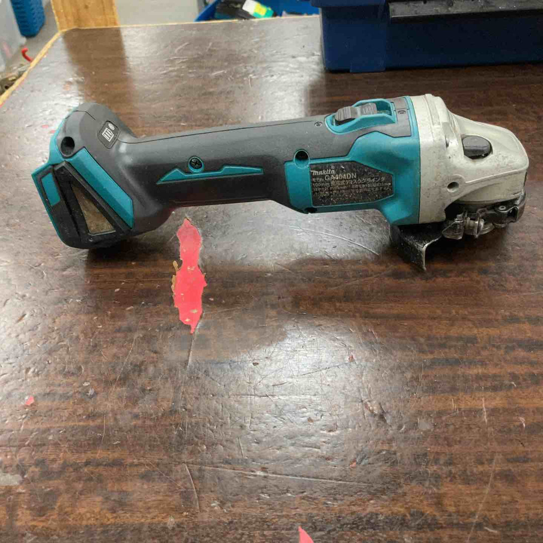 ☆マキタ(makita) 100mmコードレスディスクグラインダ GA404DZN (GA404DN)【川崎店】