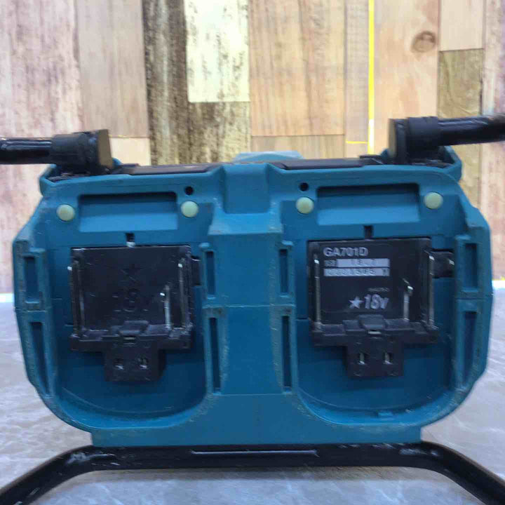 【中古品】★マキタ(makita) 180mmコードレスディスクグラインダ GA701DZ【八潮店】