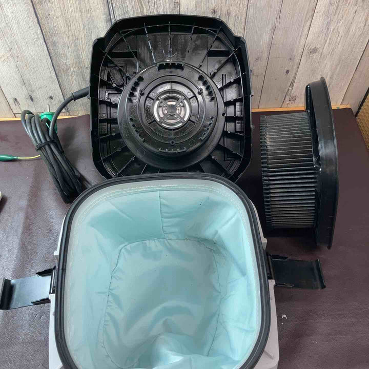 【中古品】マキタ(makita) 集じん機 乾式 484(P) 掃除機 100V【東大和店】