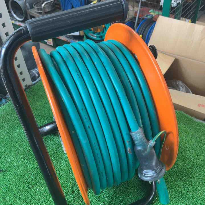 ◇トラスコ(TRUSCO) 電工ドラム TBE-30KC コードリール【草加店】