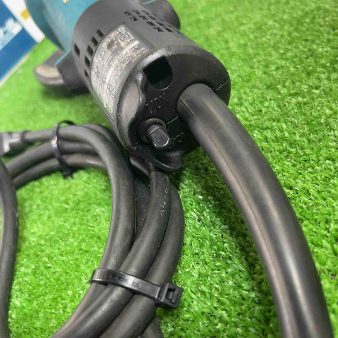 ☆マキタ(makita) 125mm ディスクグラインダ 9535B【草加店】