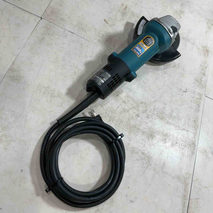 ☆マキタ(makita) 125mm ディスクグラインダ 9535B【川口店】