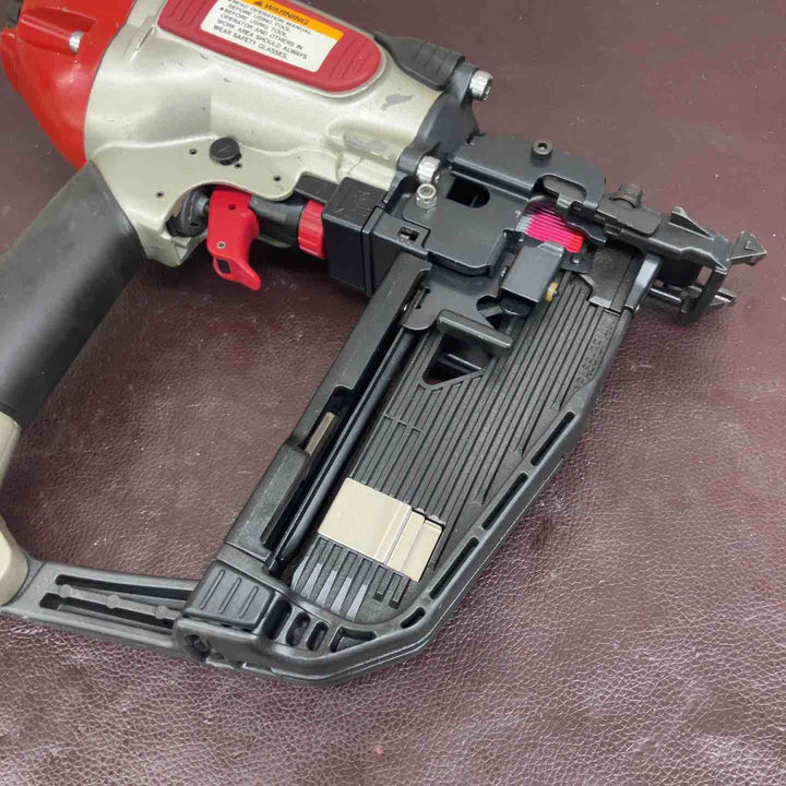 【中古品】 マックス(MAX) 常圧フロアタッカ TA-557F/957Tフロア 【東大和店】