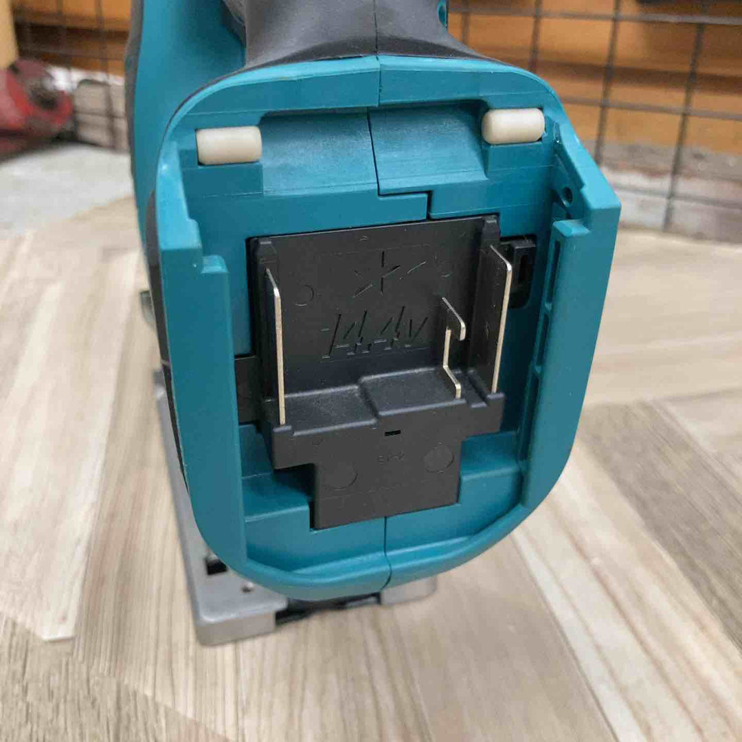 ☆マキタ(makita) コードレスジグソー JV142DZK【八潮店】