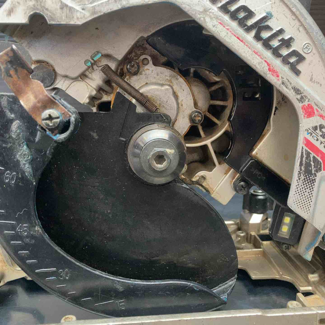 ★マキタ(makita) コードレス丸のこ HS631DZ【川越店】