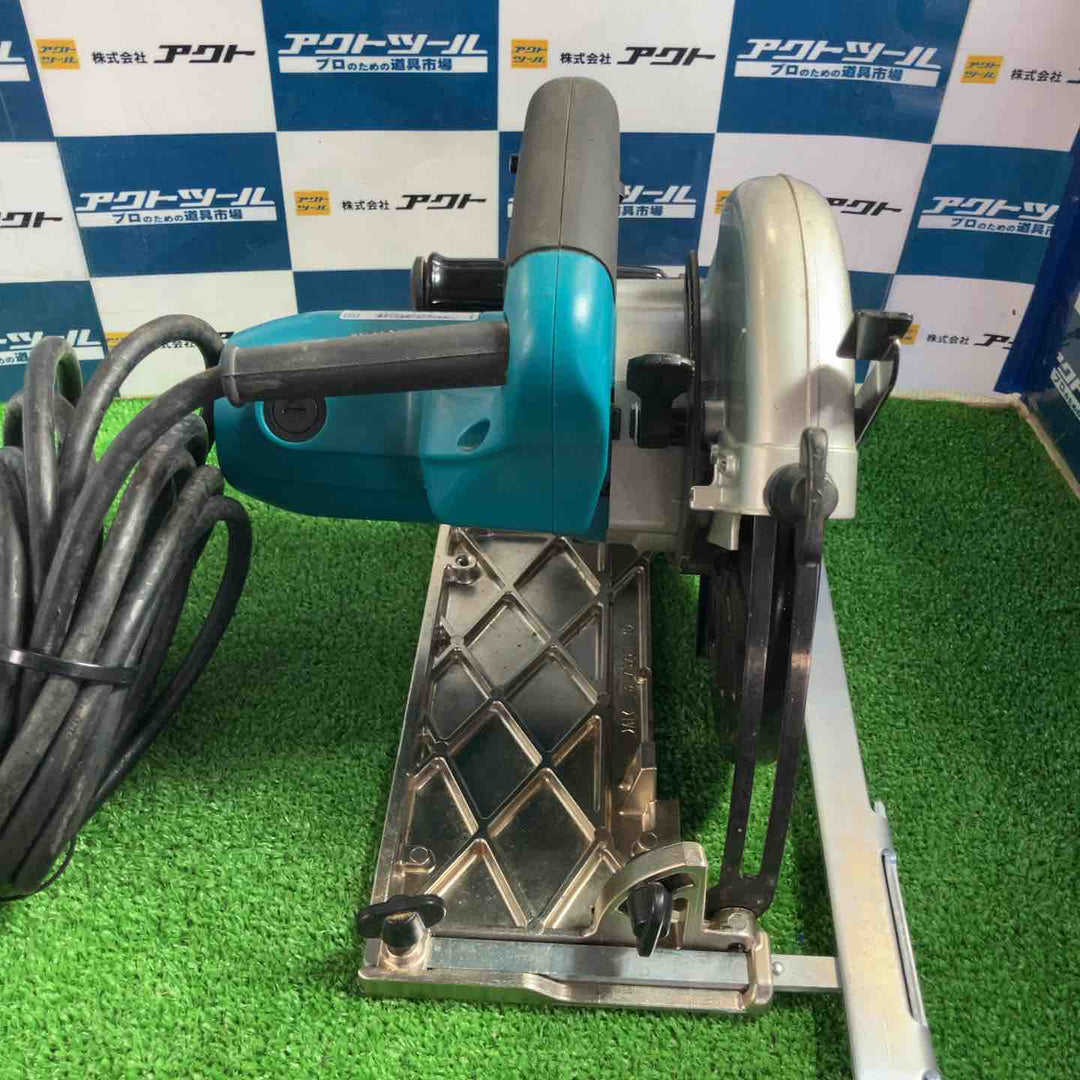 ★マキタ(makita) 際切丸のこ 5840BA【草加店】