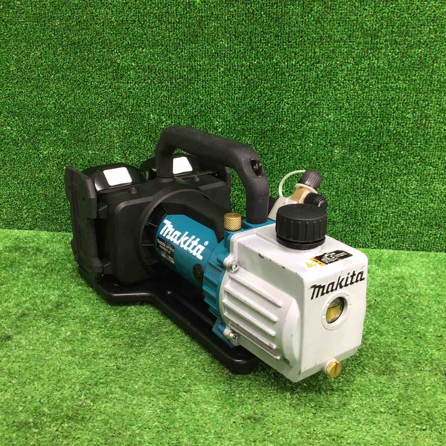 中古品】 マキタ/makita コードレス真空ポンプ VP181DZ 【鴻巣店