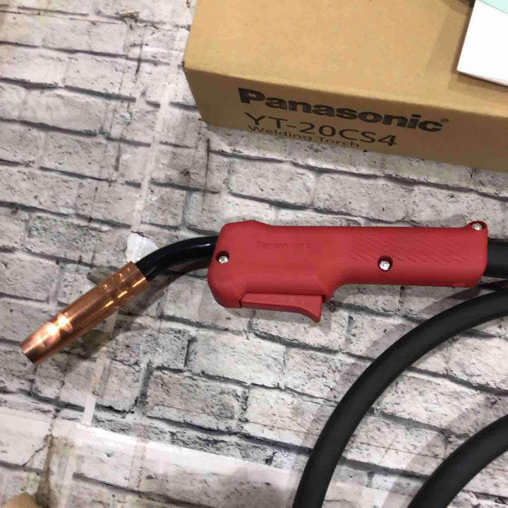 ◇パナソニック(Panasonic) 半自動溶接用トーチ CO2トーチ YT-20CS4 3m 純正品【川越店】