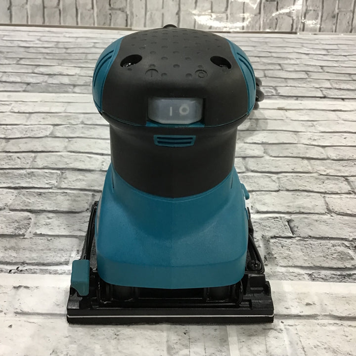 ☆マキタ(makita) 防じんミニサンダ BO4555【川口店】