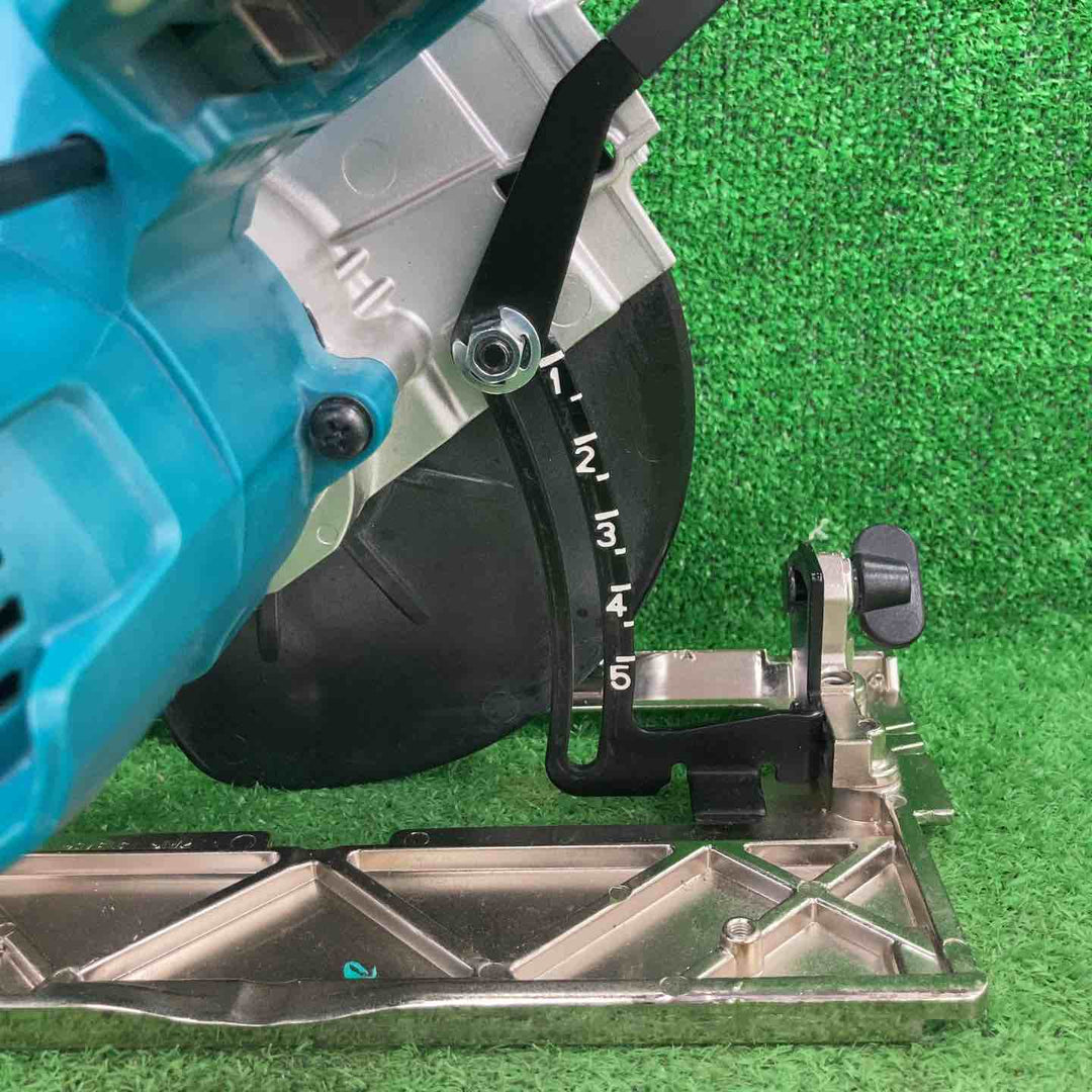 ★マキタ(makita) コードレス丸のこ HS611DZ【川崎店】