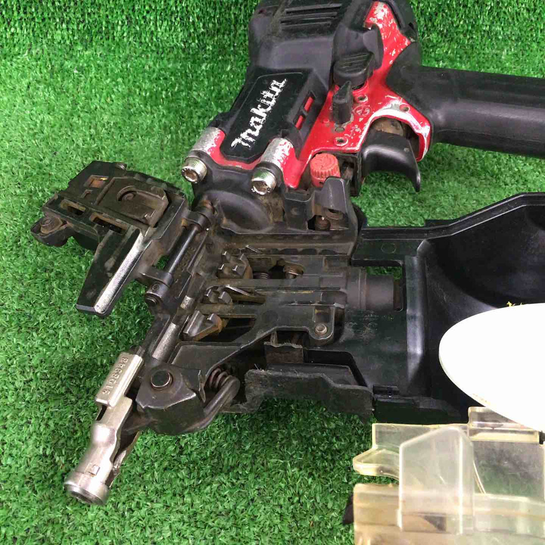 ★マキタ(makita) 高圧エア釘打ち機 AN636H【川崎店】