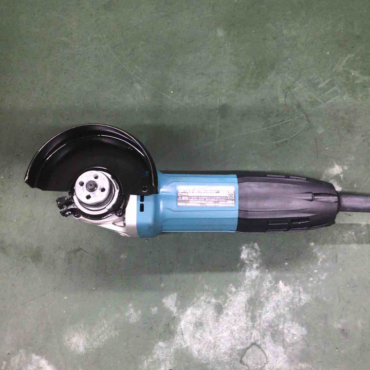 ☆マキタ(makita) 100mmディスクグラインダ GA4032【戸田店】