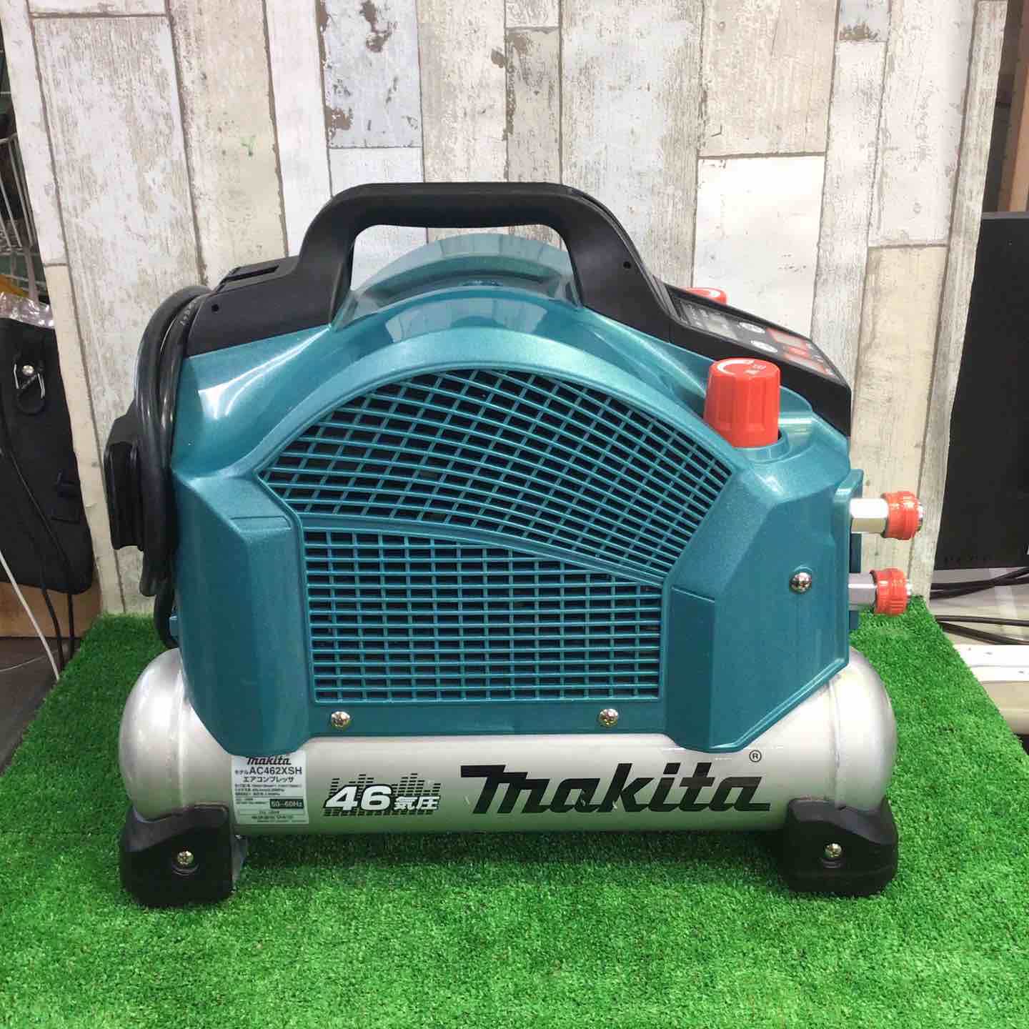 マキタ(makita) エアコンプレッサー AC462XSH【町田店】 マキタ(makita) エアコンプレッサー AC462XSH【町田店】 – アクト