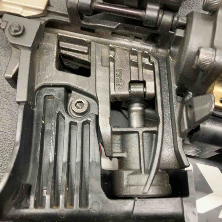 ★ハイコーキ(HIKOKI ※旧:日立工機) 高圧エア釘打ち機 NV65HR2(S)【戸田店】