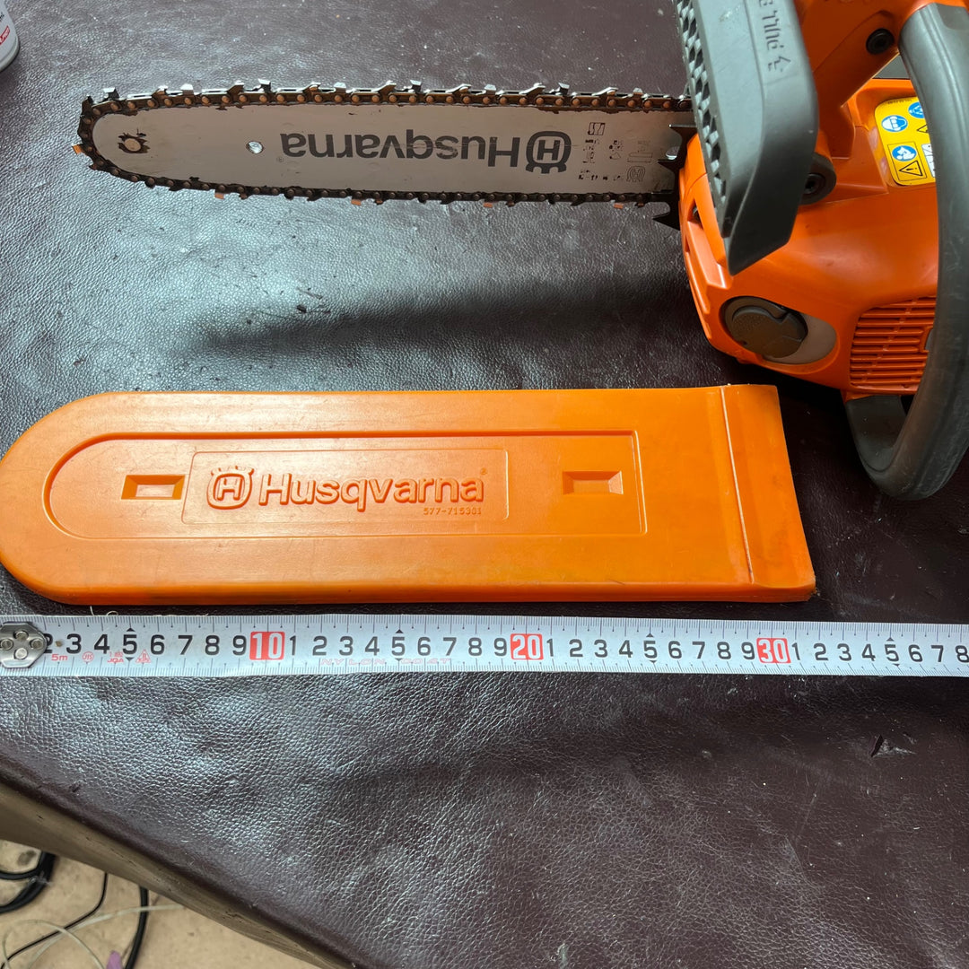 【中古品】◇ハスクバーナ バッテリートップハンドルソー T535i XP バッテリー3個・充電器セット【東大和店】
