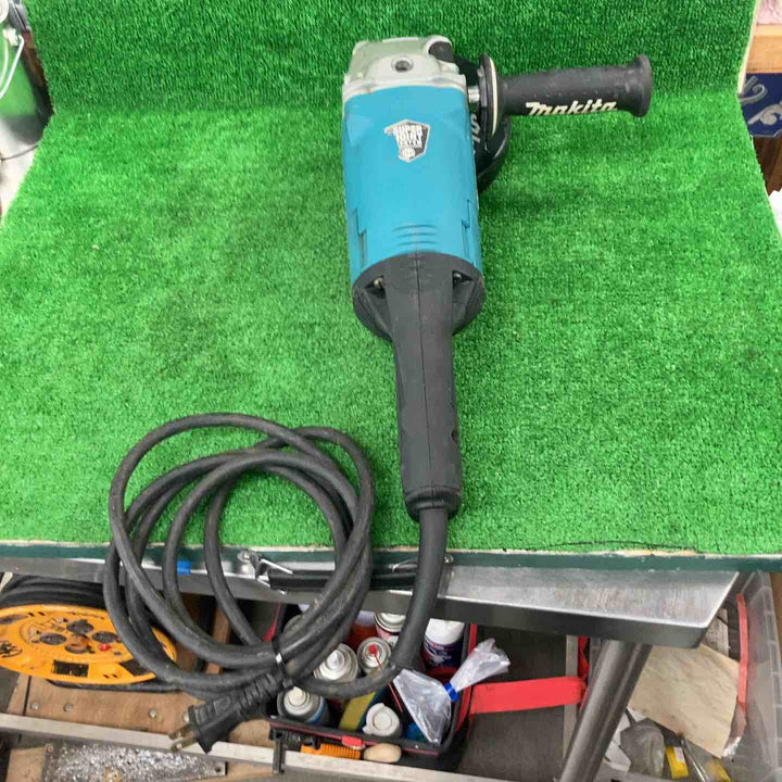 マキタ(makita) 180mmディスクグラインダー GA7061【川崎店】