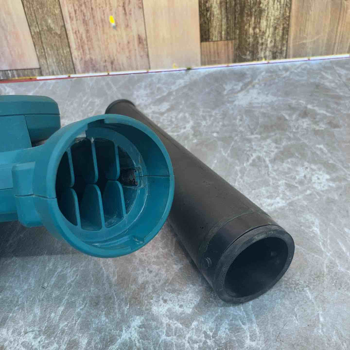 ★マキタ(makita) コードレスブロワ UB185DZ【八潮店】