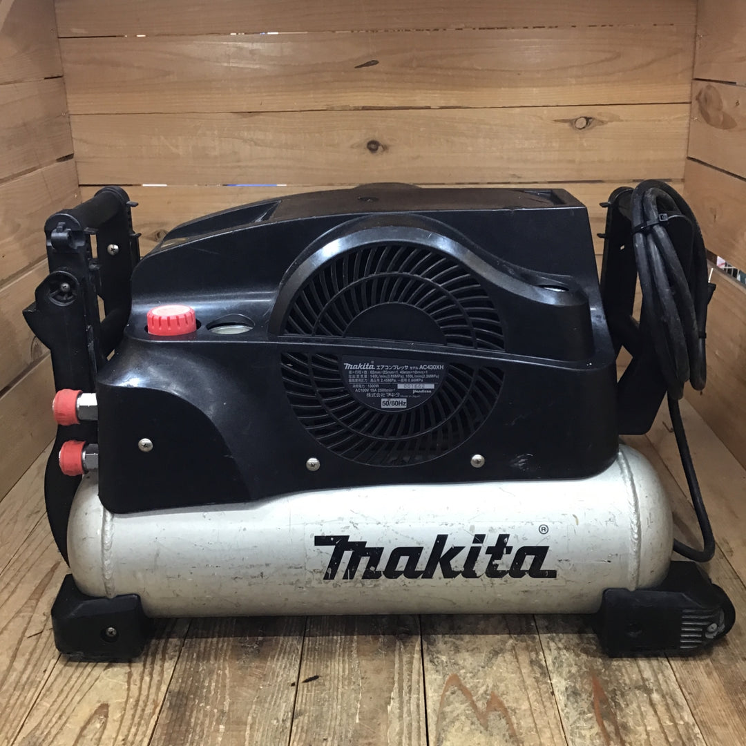 ★現状品　マキタ(makita) エアコンプレッサー AC430XH【所沢店】※詳細必読