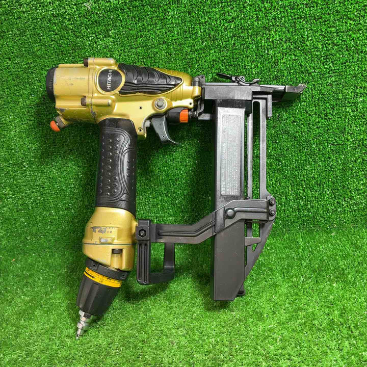 【中古品】 ハイコーキ(HIKOKI ※旧:日立工機) 高圧フロアタッカ N5004HMF 【藤沢店】