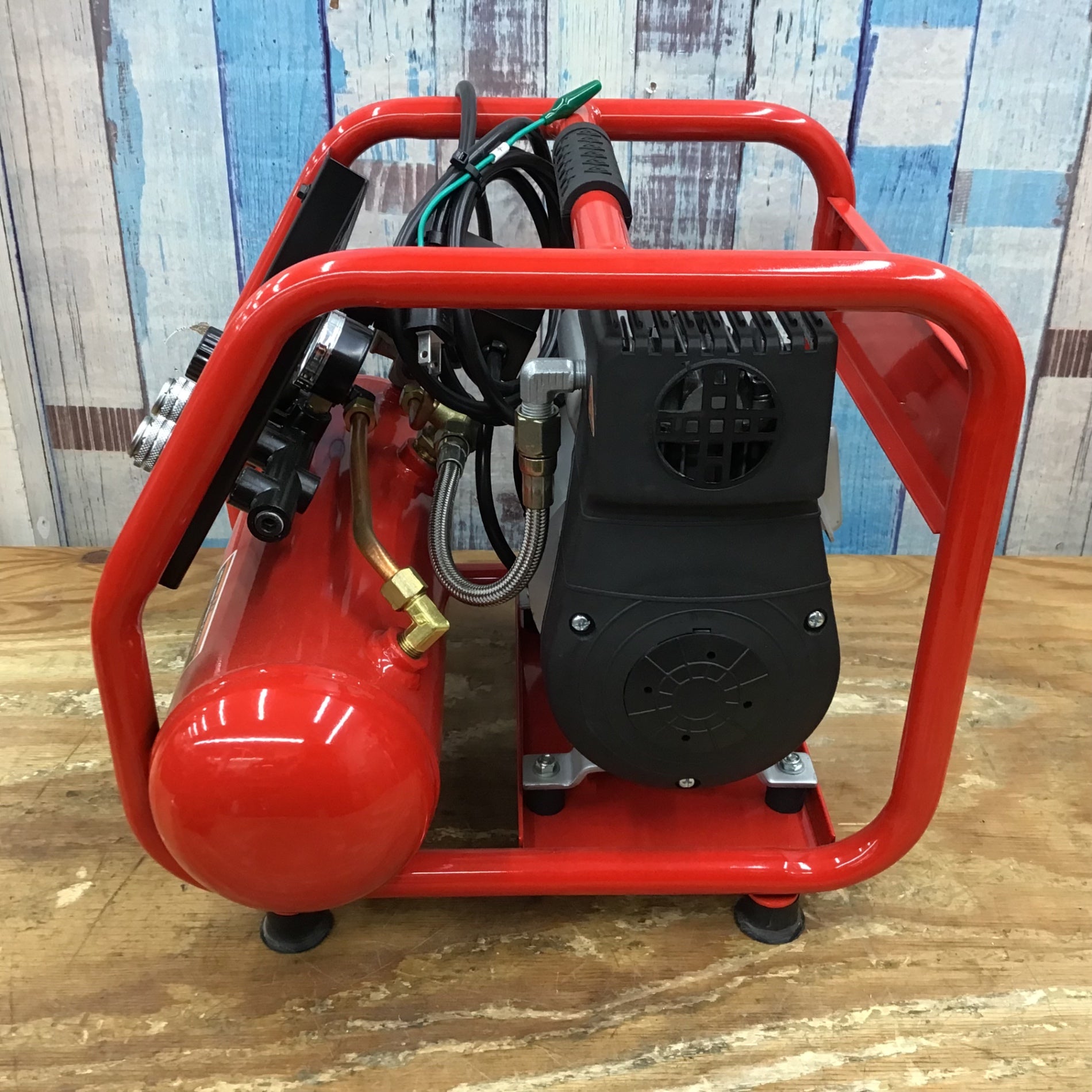▽アサダ(Asada)エアテストコンプレッサ1005 FA1005【柏店 ▽アサダ(Asada)エアテストコンプレッサ1005 FA1005【柏店