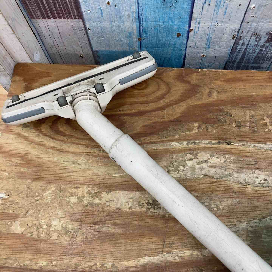 【中古品】◇マキタ(makita) コードレスクリーナー CL100DZ 10.8V バッテリー付き！【柏店】