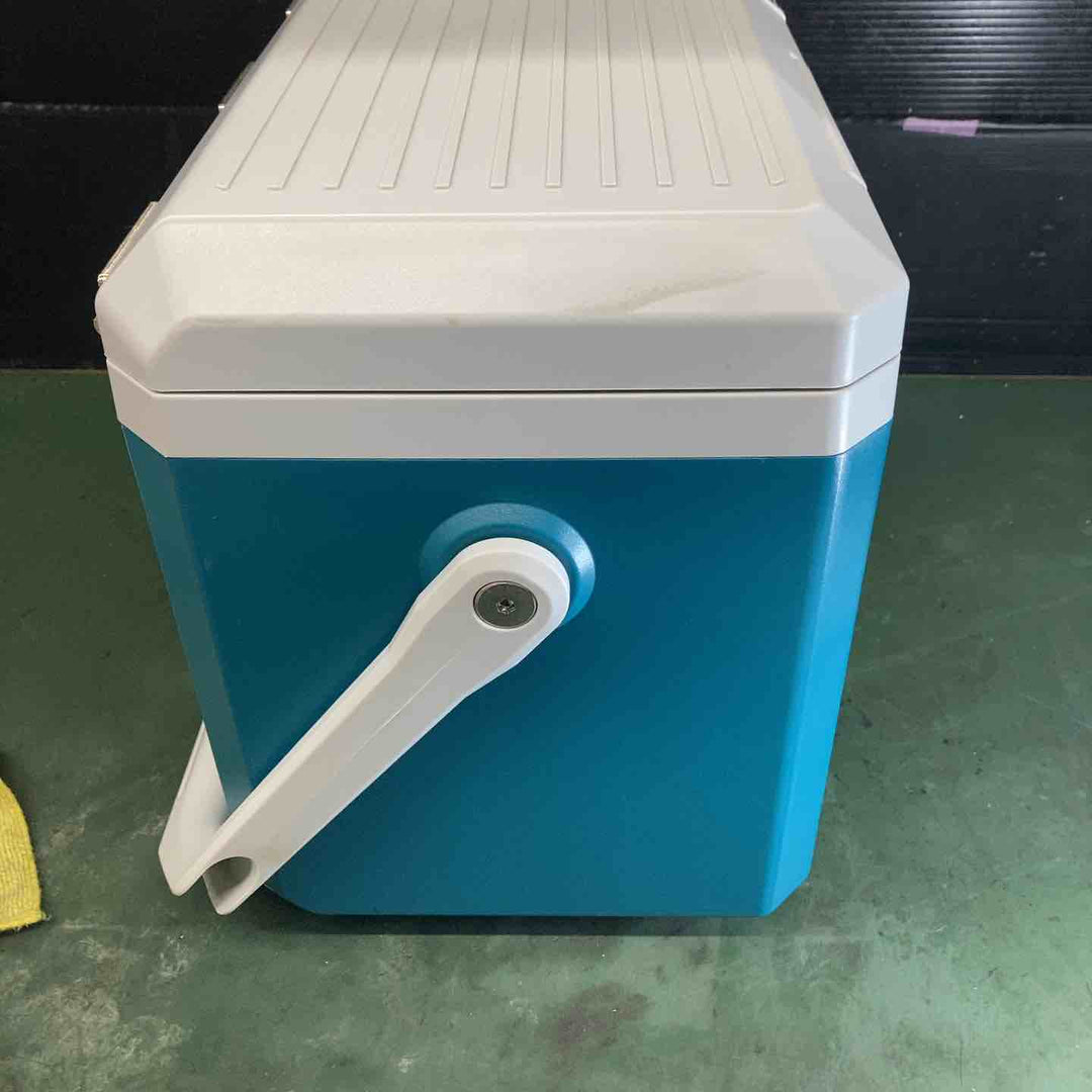 ★マキタ(makita) コードレス冷温庫 CW003GZ　18V,40V対応【戸田店】