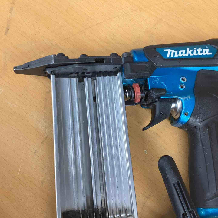 ★マキタ(makita) 高圧フィニッシュネイラ AF552HM【越谷店】