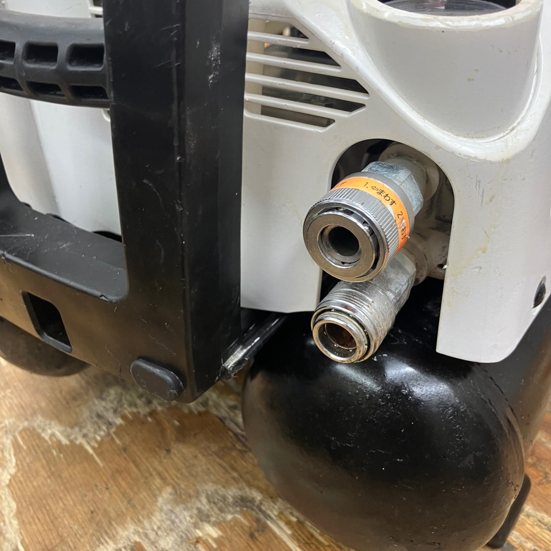 ◇マックス(MAX) 常圧/高圧エアコンプレッサー AK-HL1270E2 クールホワイト【柏店】