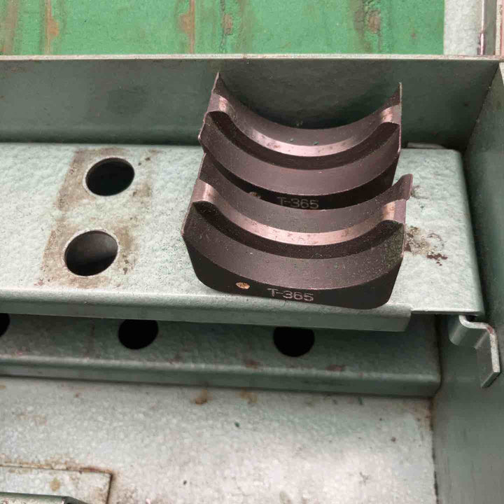 【現状品】◇カクタス(CACTUS) 産機興業 油圧ヘッド分離式T型圧縮工具 CT-2【鴻巣店】