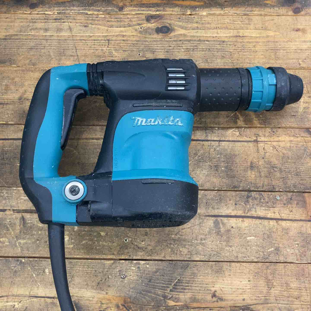★マキタ(makita) 電動ケレン スタンダードタイプ HK1820【所沢店】